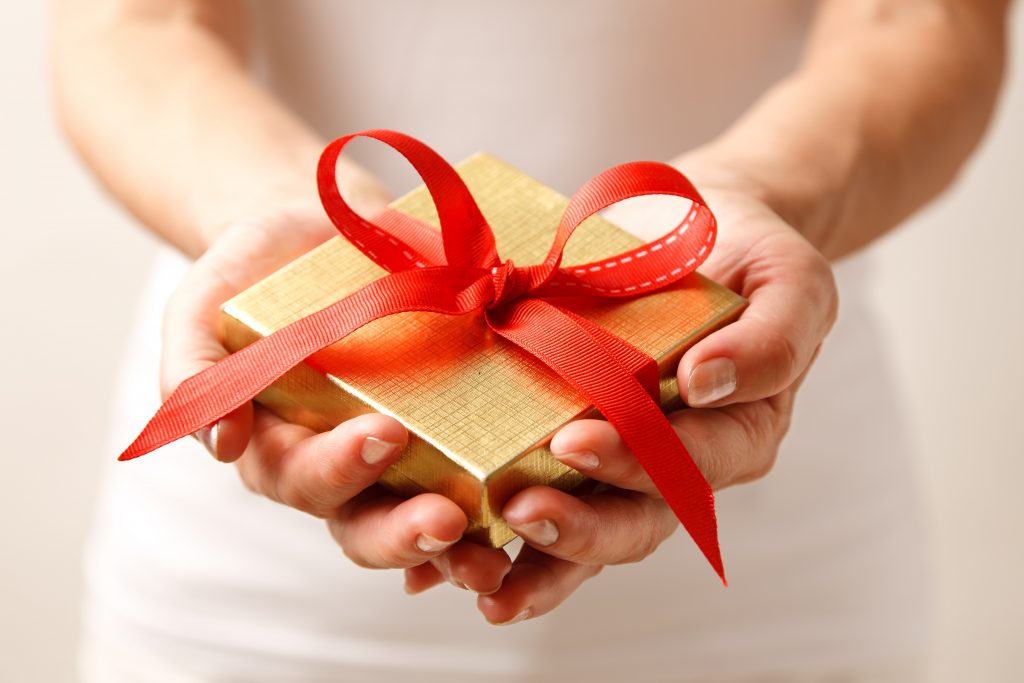 The 5 Types of Gift Givers - Patty Doc